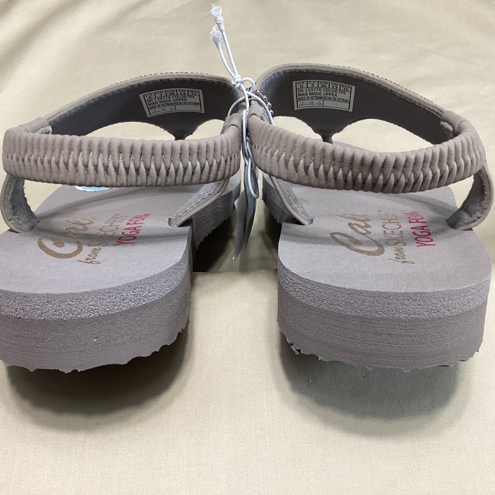 NWT Skechers Cali Meditation Rockstar flip flops - Picture 8 of 14